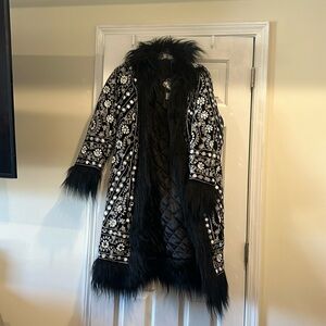 Talisman Coachella Coat Med. Never worn with tags.